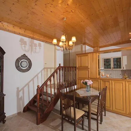 Filippa's Katoi Apartmán Drymon